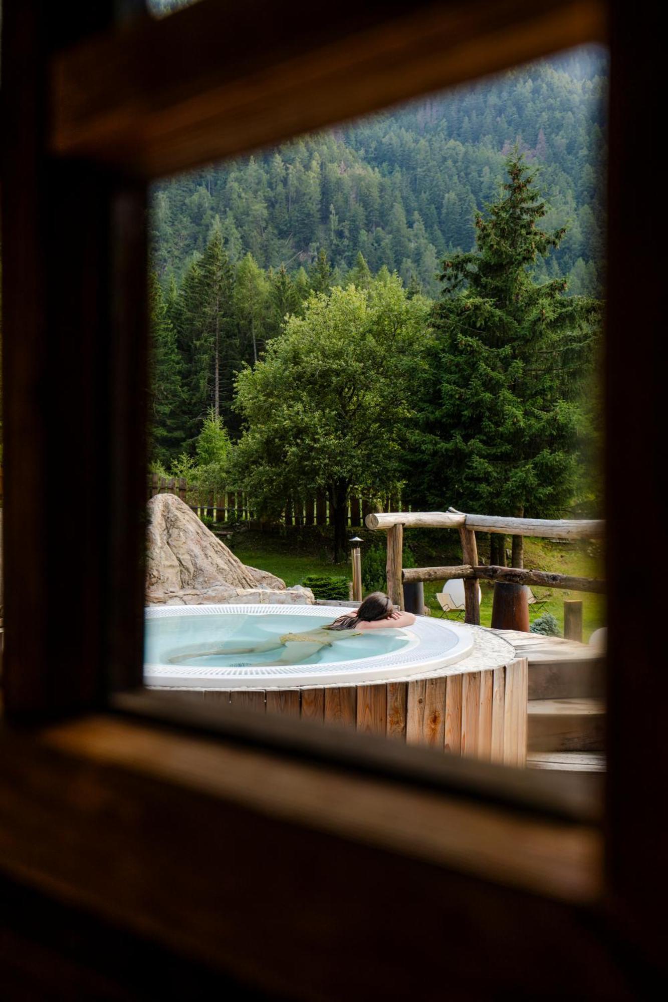 La Tana Dell'Orso Hotel & Spa Ponte Di Legno Ngoại thất bức ảnh
