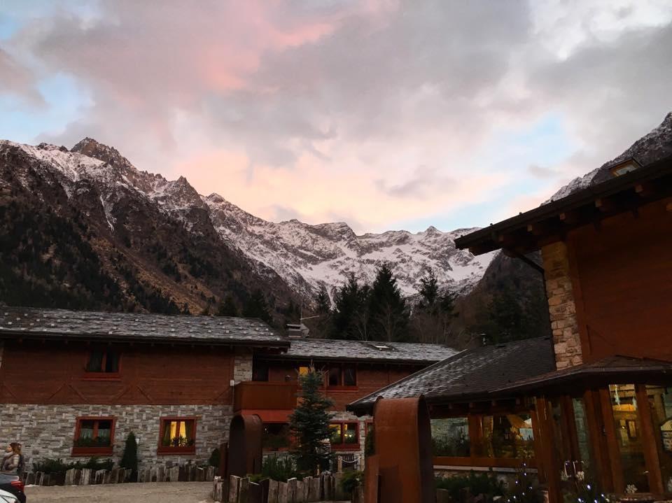La Tana Dell'Orso Hotel & Spa Ponte Di Legno Ngoại thất bức ảnh